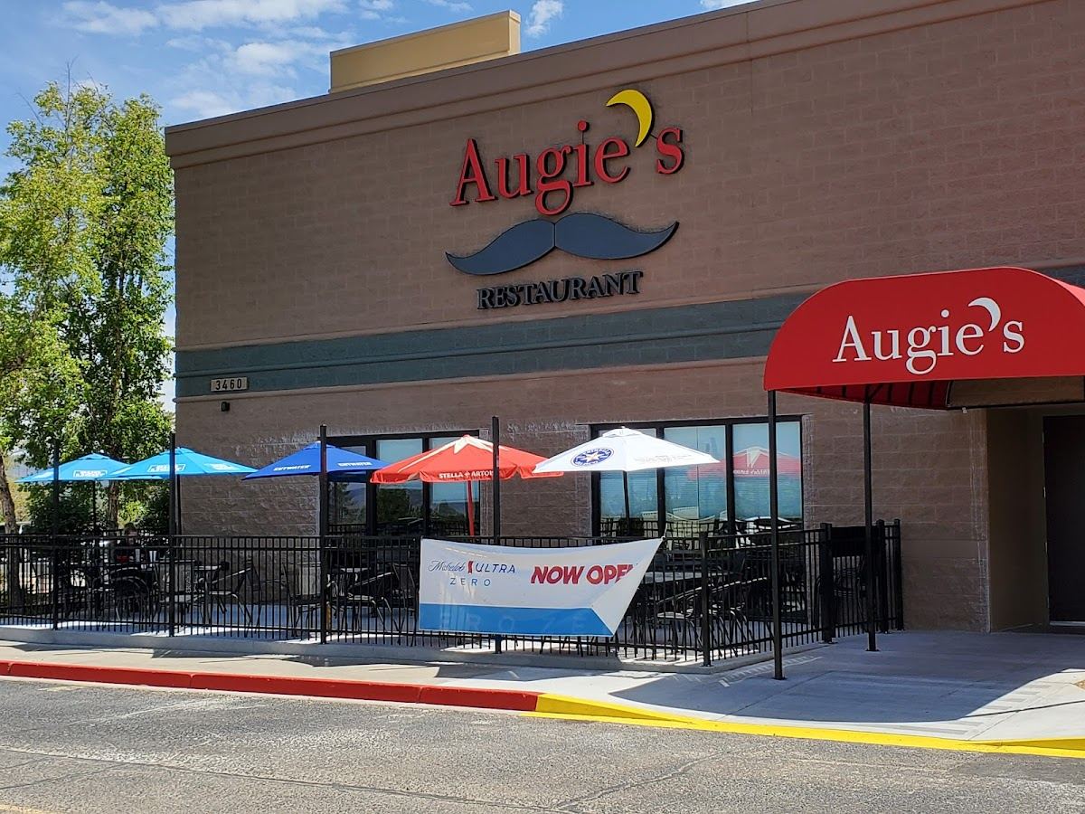 Augie's