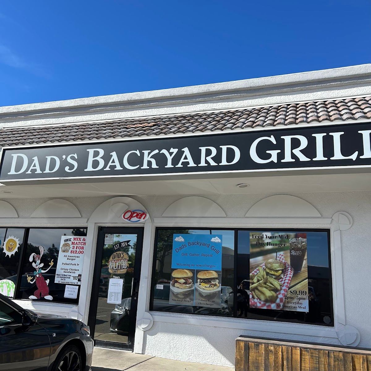 Dad's Backyard Grill