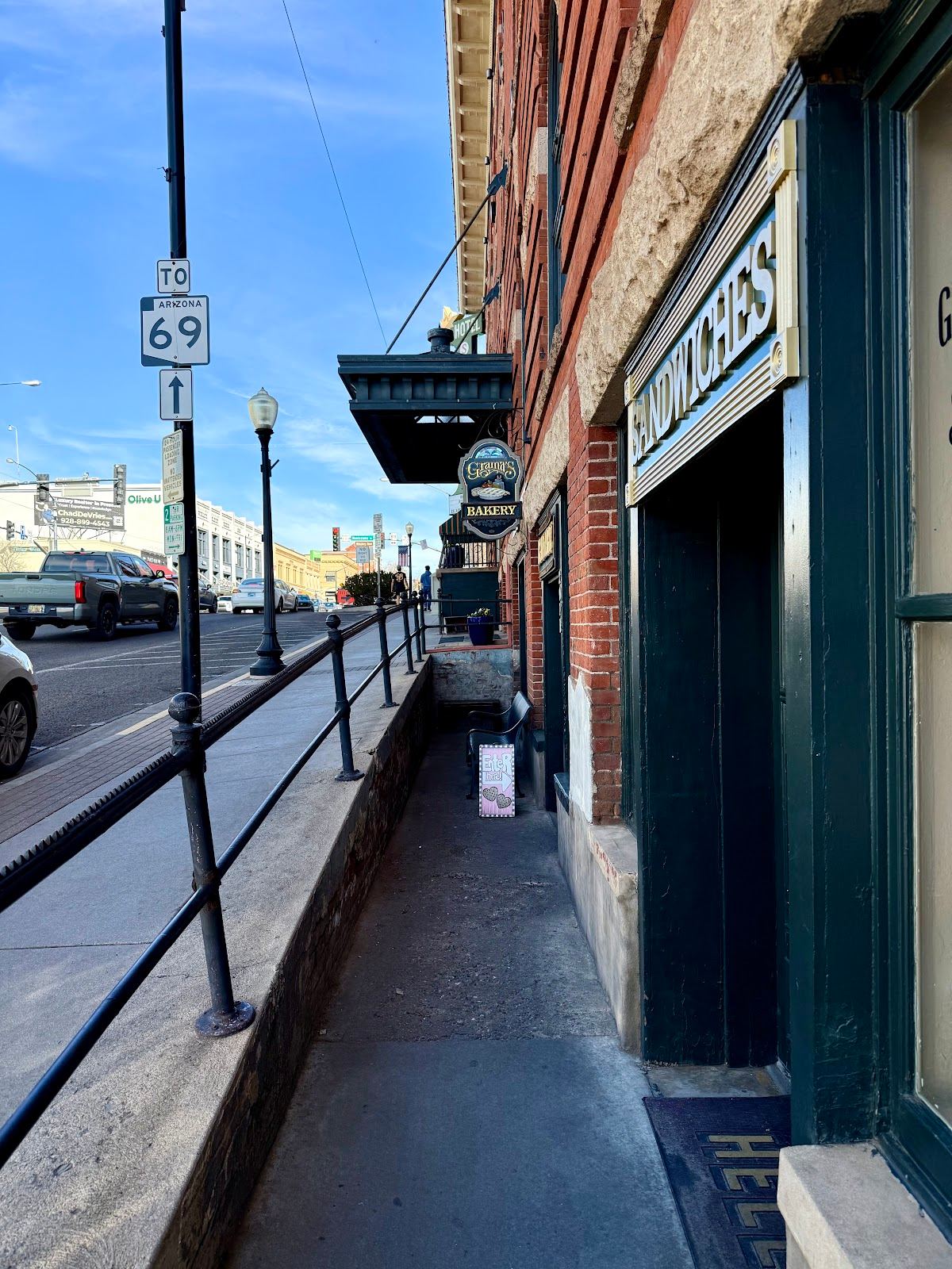 Grama's Bakery