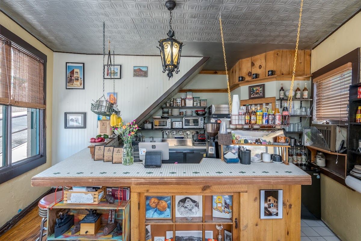 The Flatiron Café