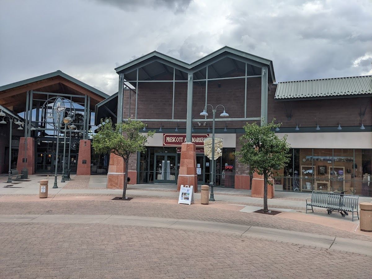 The Prescott Art Market
