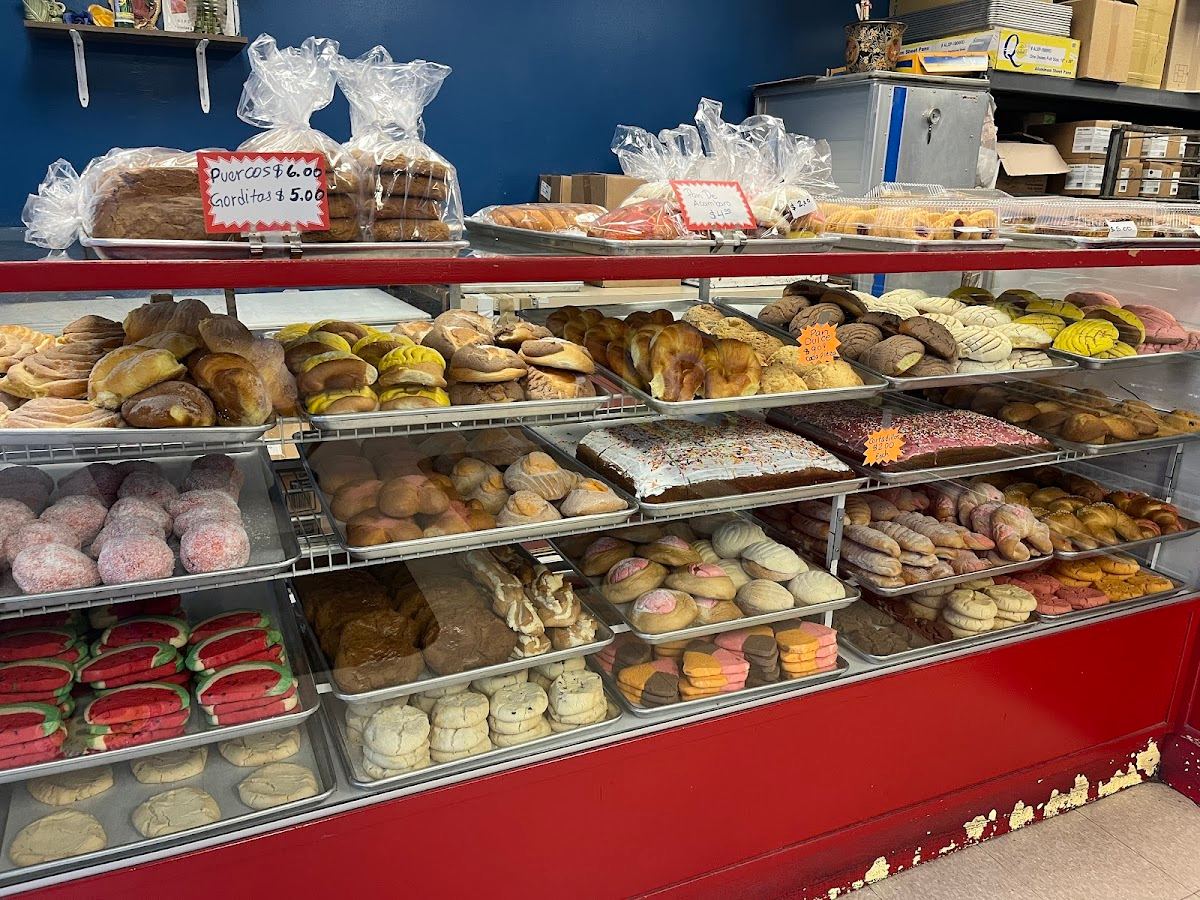 Lake LA Bakery & Panaderia