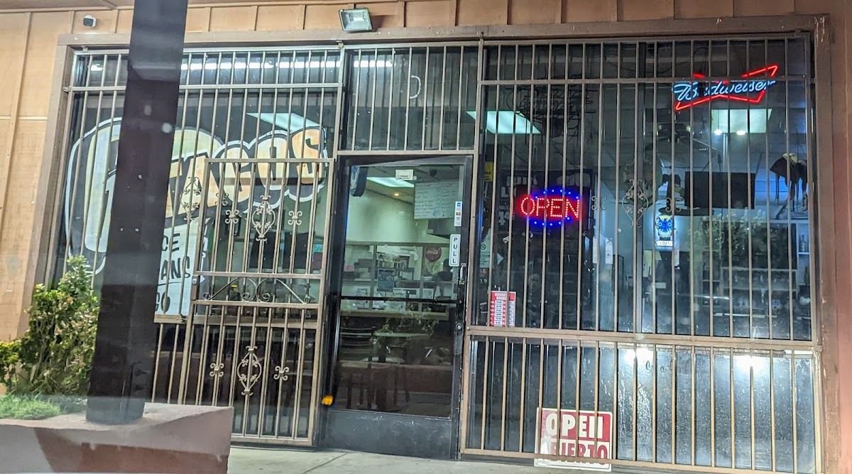 Los Chiles Mexican Restaurant