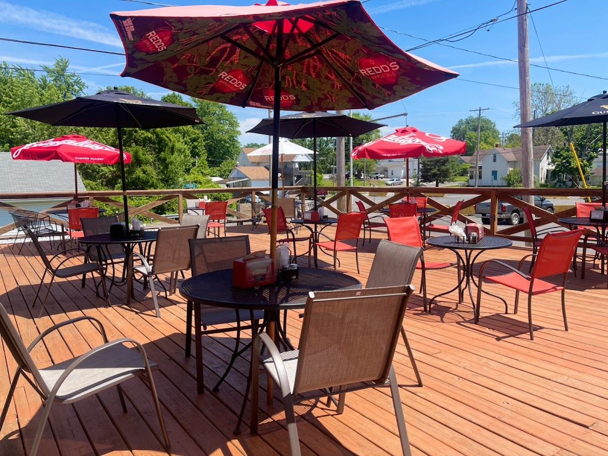 Rooster's Pub