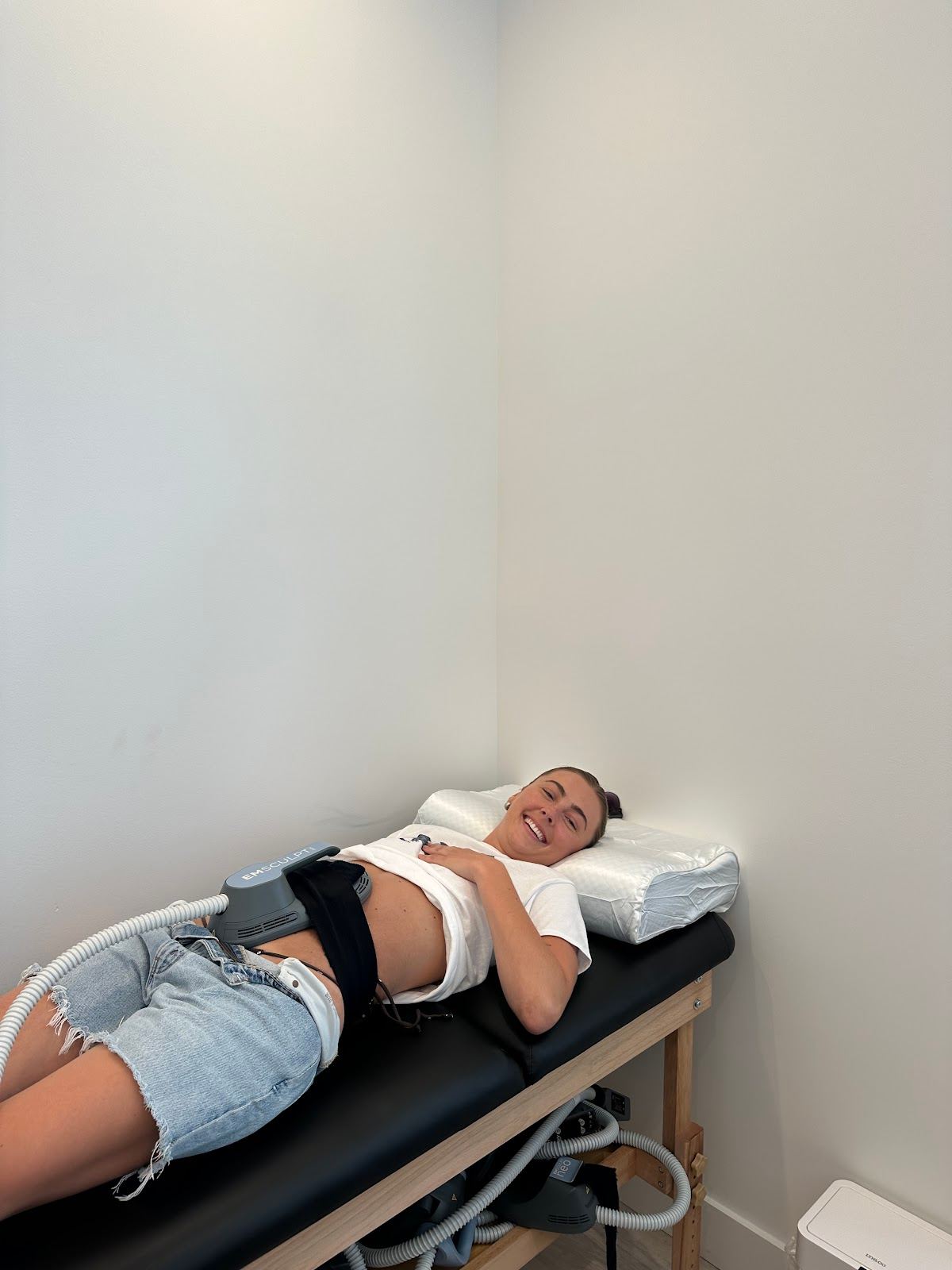 BeWell Malibu - Med Spa - Emsculpt - Emface - IV Therapy