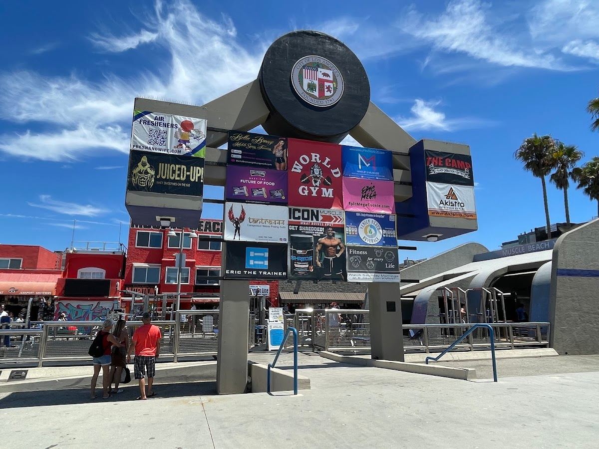 Muscle Beach Venice Gym