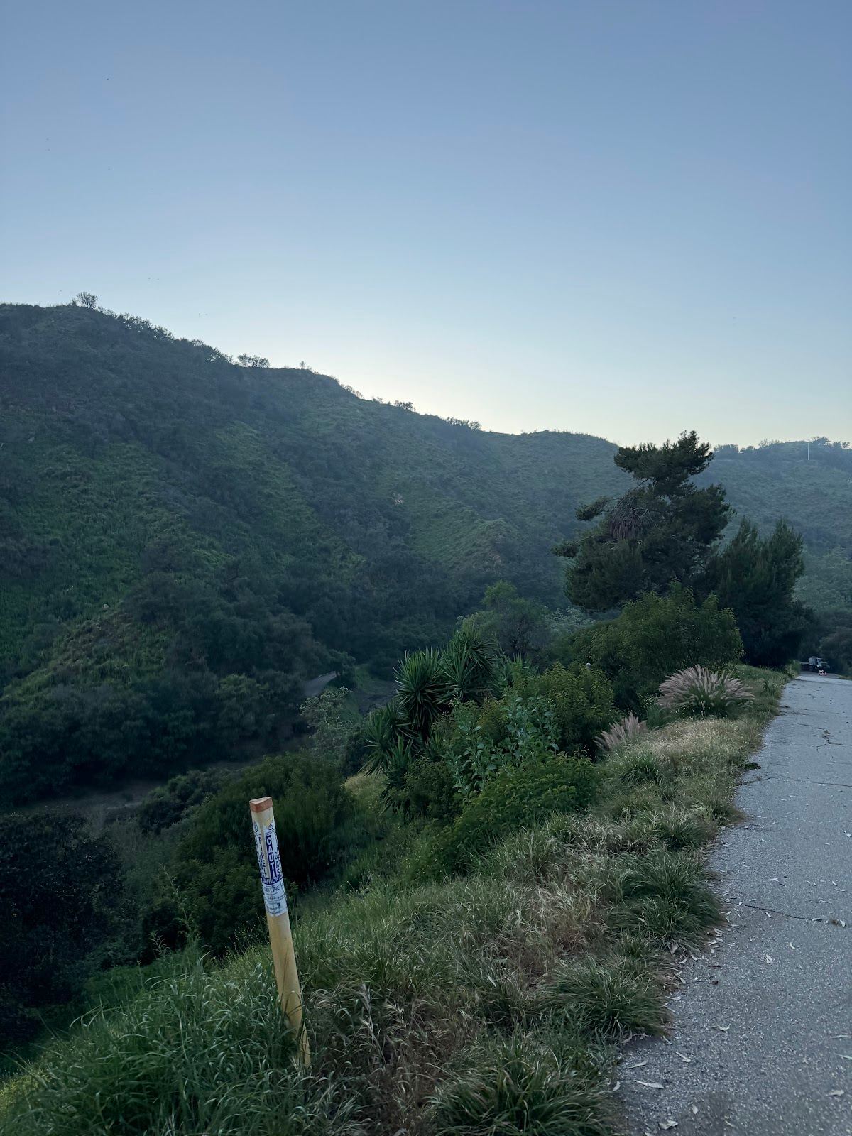 Sullivan Canyon Trailhead