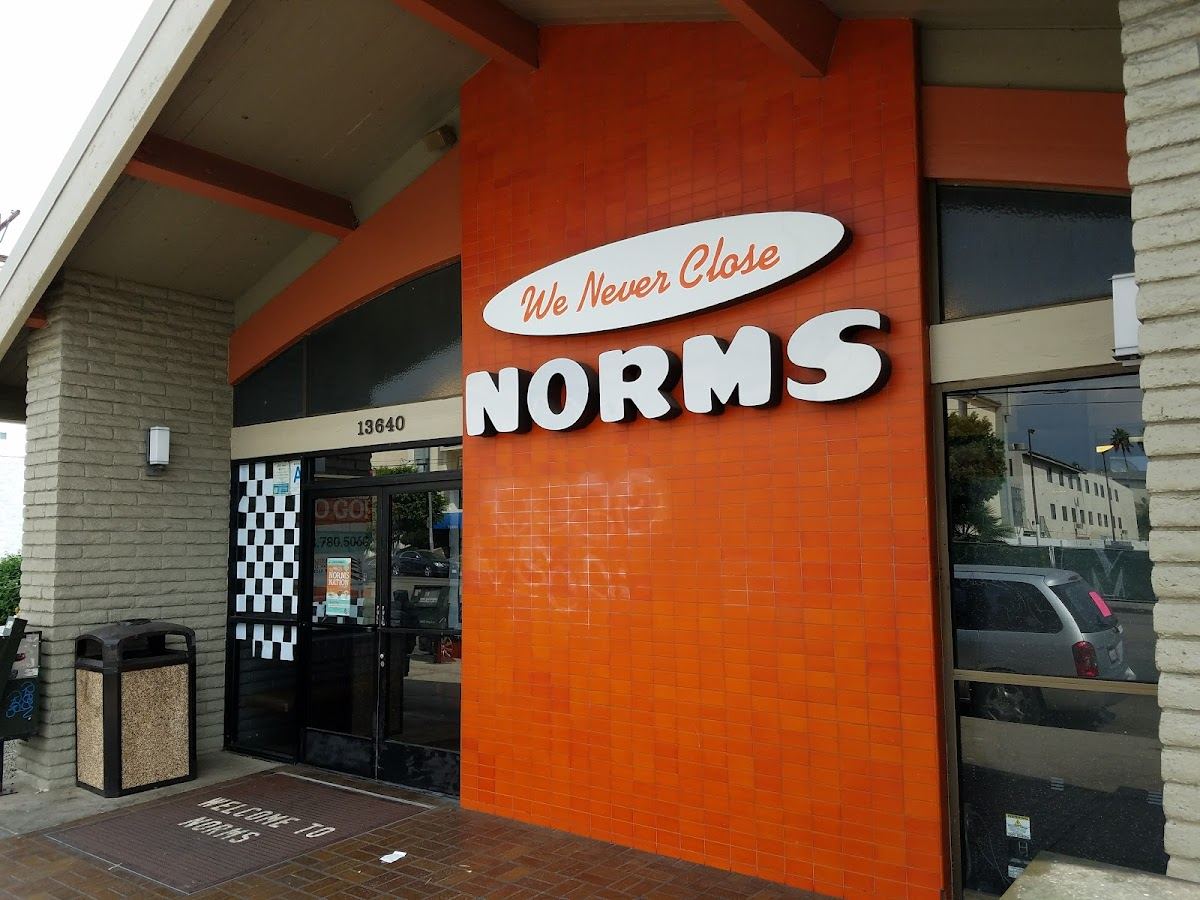 NORMS Restaurant