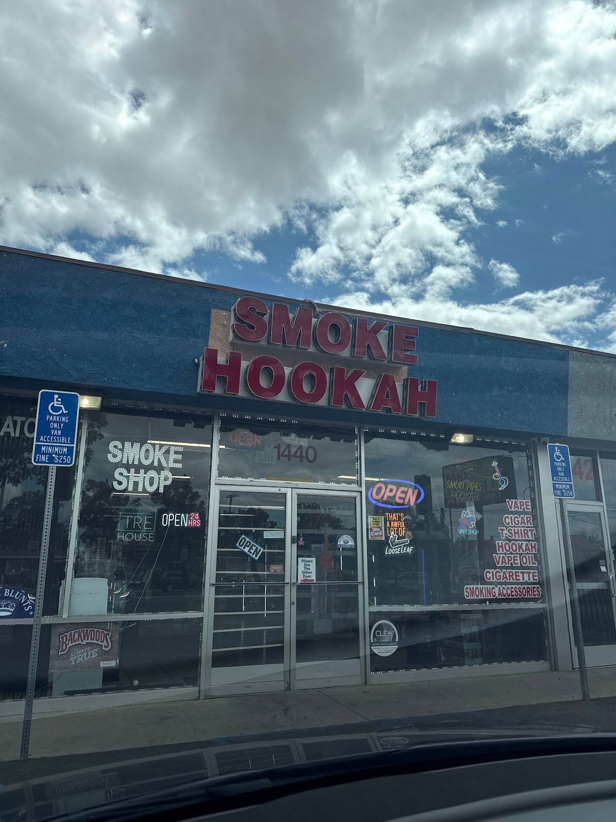 SMOKE HOOKAH
