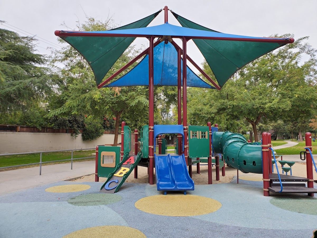 Dearborn Park