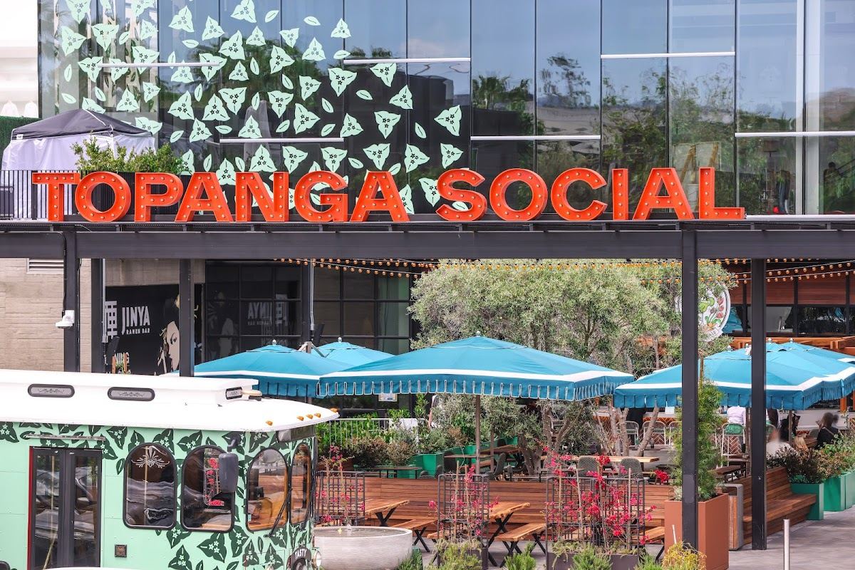 Topanga Social