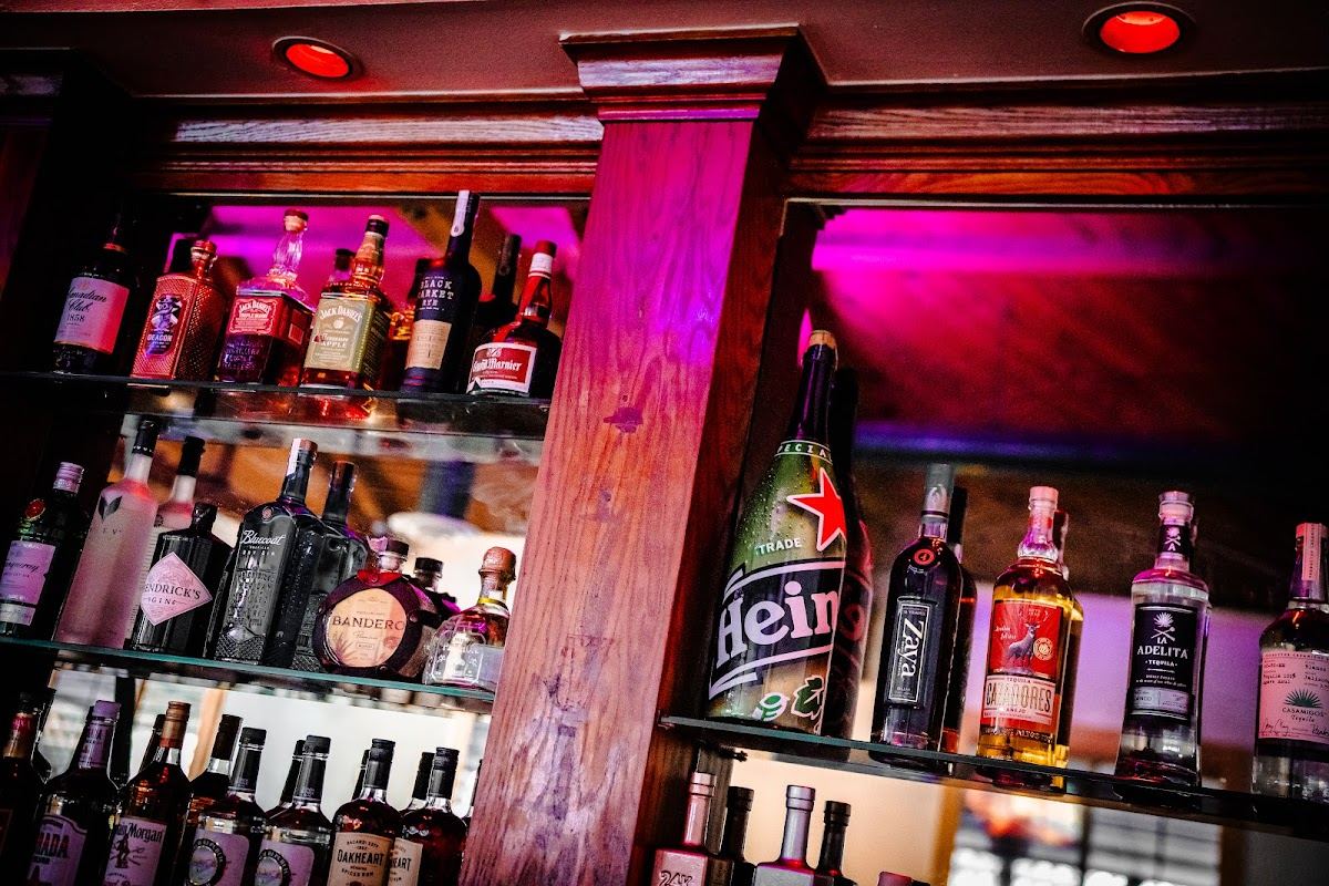 PC's Bar & Grill