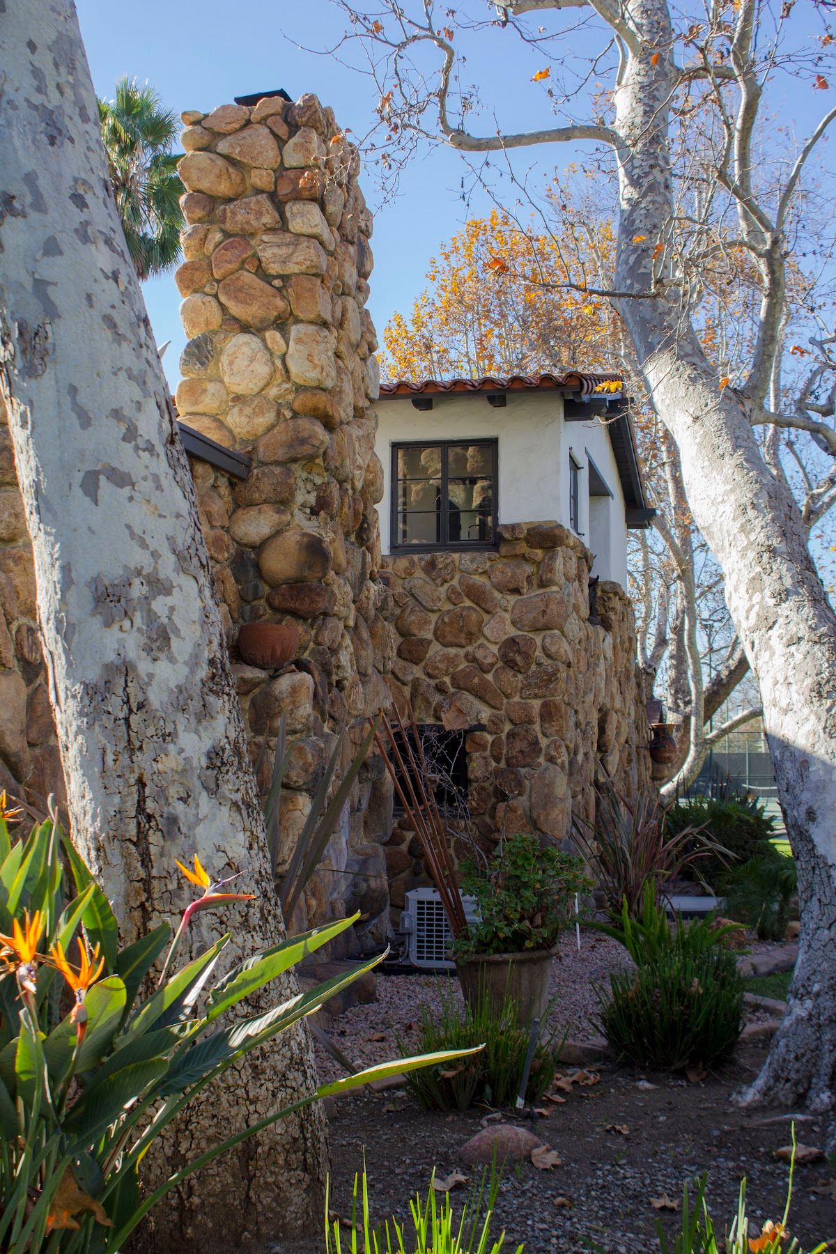 The Claremont Club
