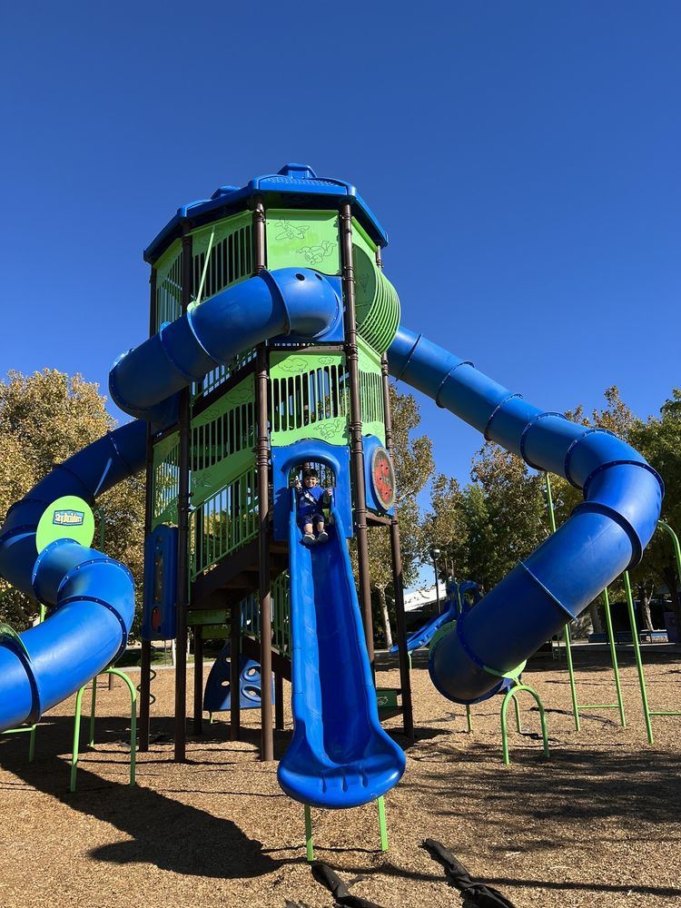 Tierra Bonita Park
