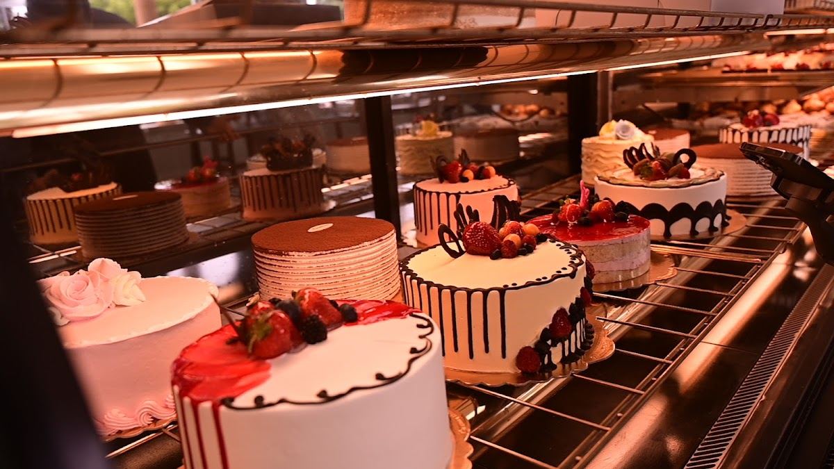 Tarzana Bakery