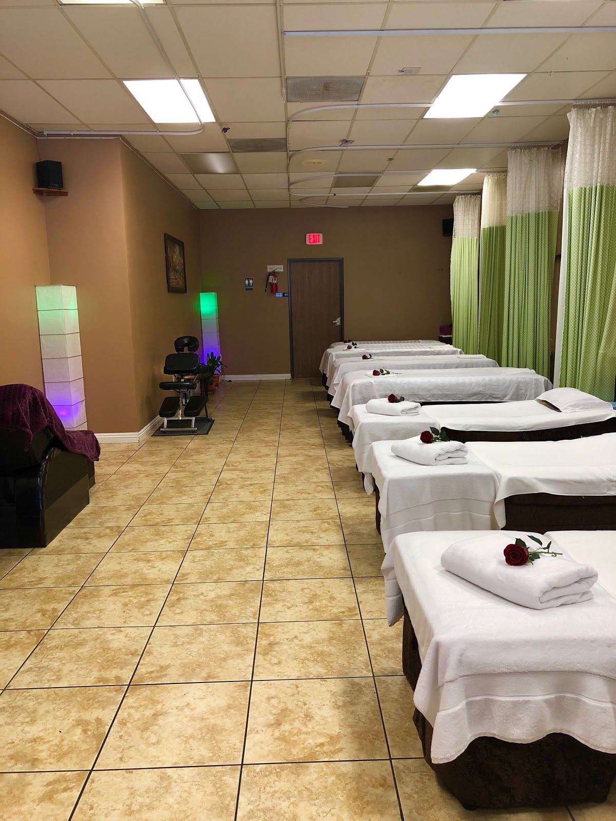 VIP Foot Spa & Massage
