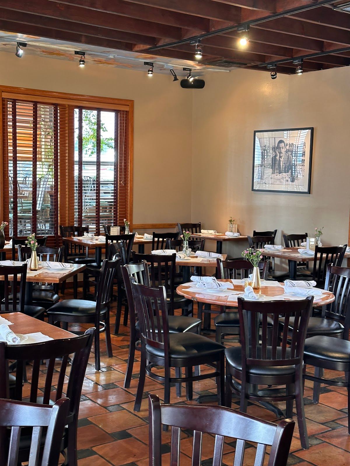 Divina Cucina Italian Restaurant