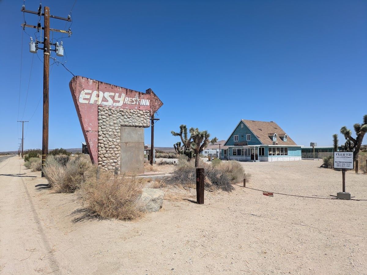 Club Ed Movie Set