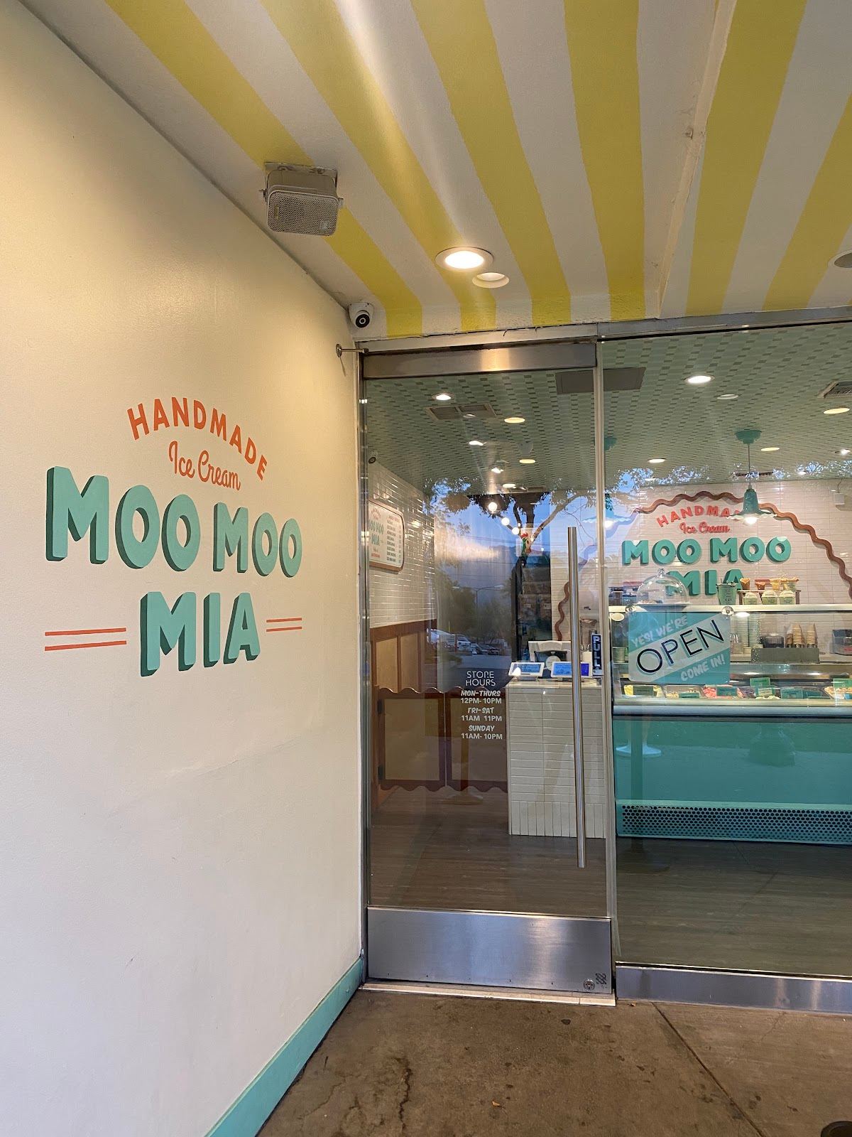 Moo Moo Mia