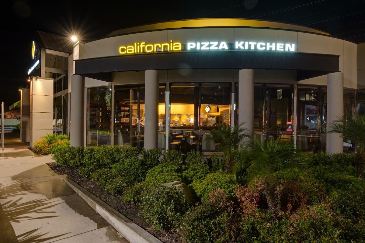 California Pizza Kitchen at Tarzana
