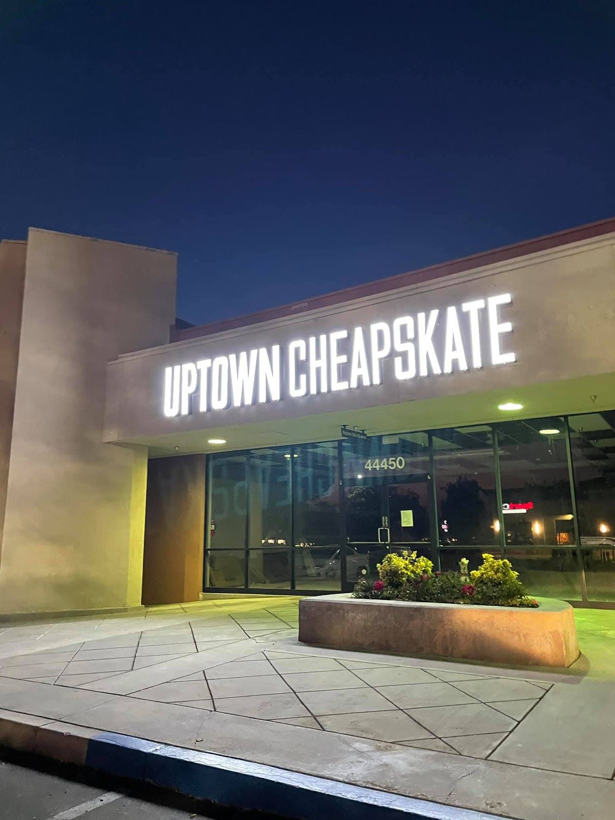 Uptown Cheapskate Lancaster