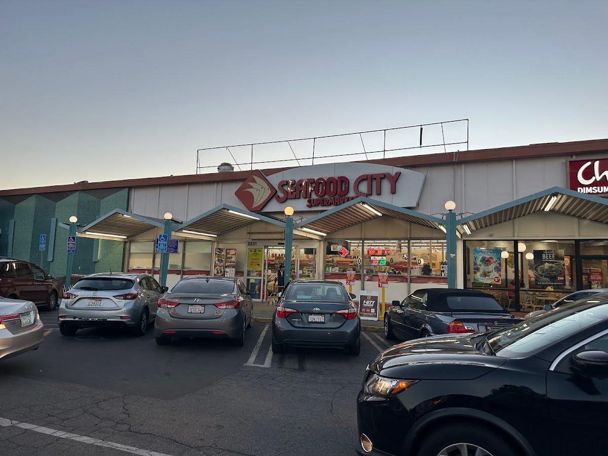 Seafood City Supermarket