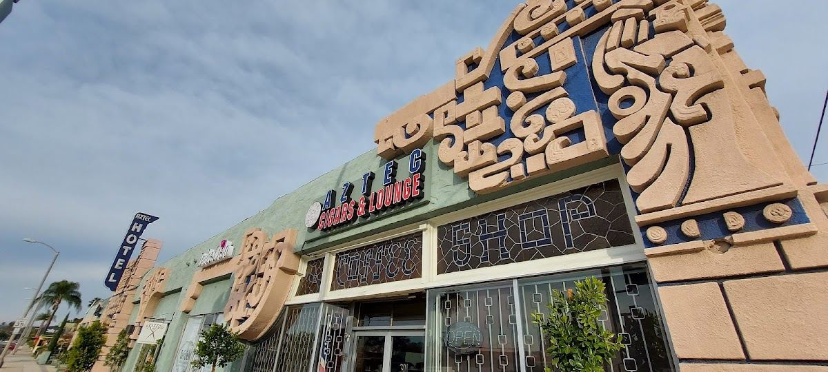 Aztec Cigars & Lounge