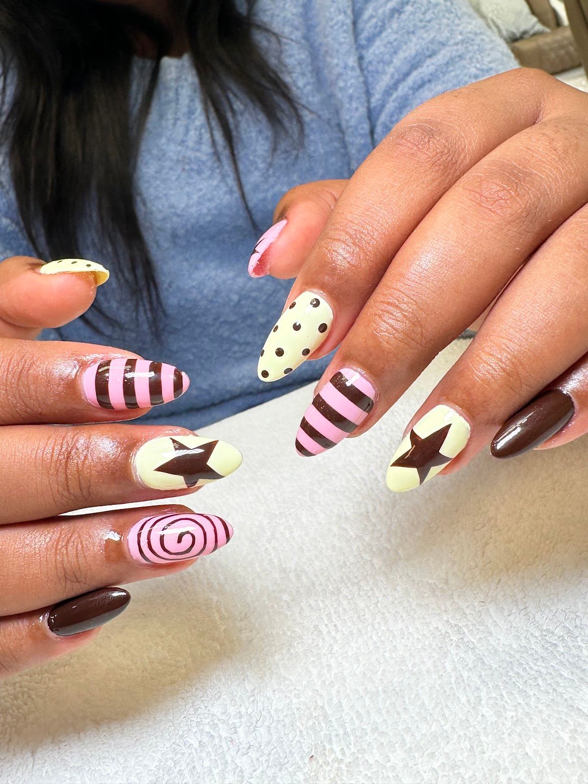 Trendy Nails Salon Woodland Hills CA