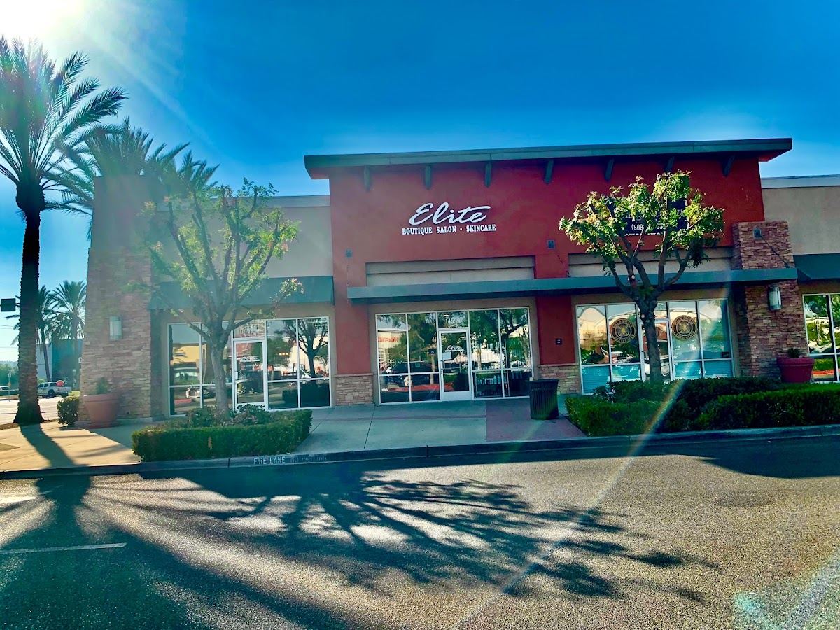 Elite Salon & Suites